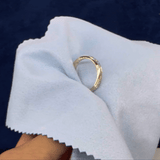 4ct Radiant Lab-grown diamond 14K Gold Solitaire